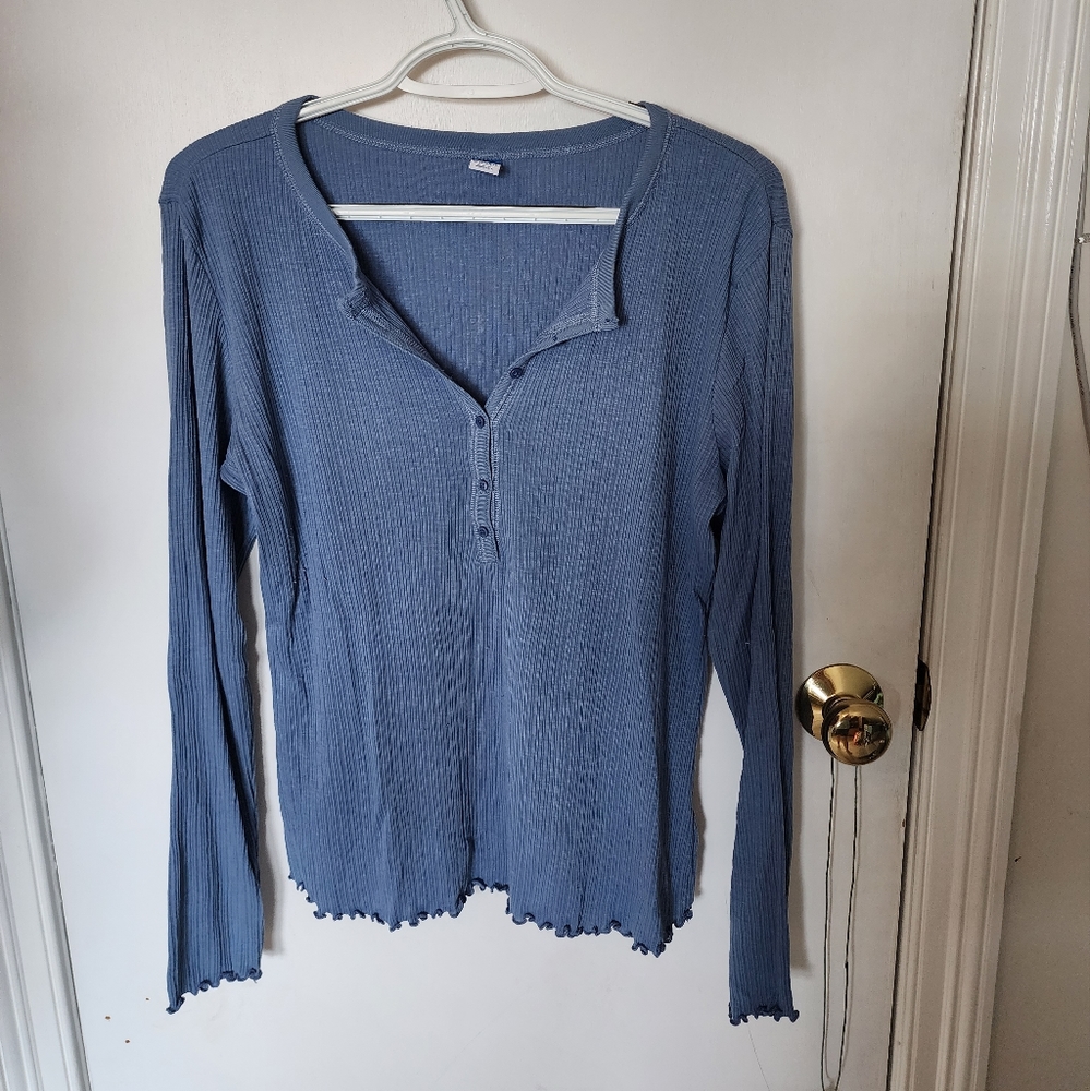 Women's Old Navy soldier blue ribknit long sleeve top L